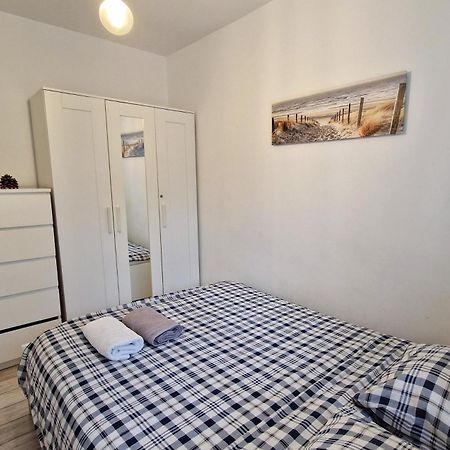 Krolewska Centrum Apartament 4X Varsavia Esterno foto